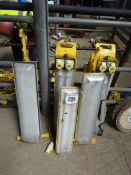 4 fluorescent worklights (for repair)