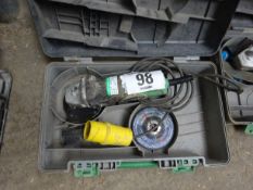 Hitachi G12SR3 angle grinder