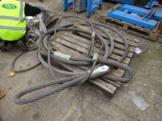Wire lifting hawser