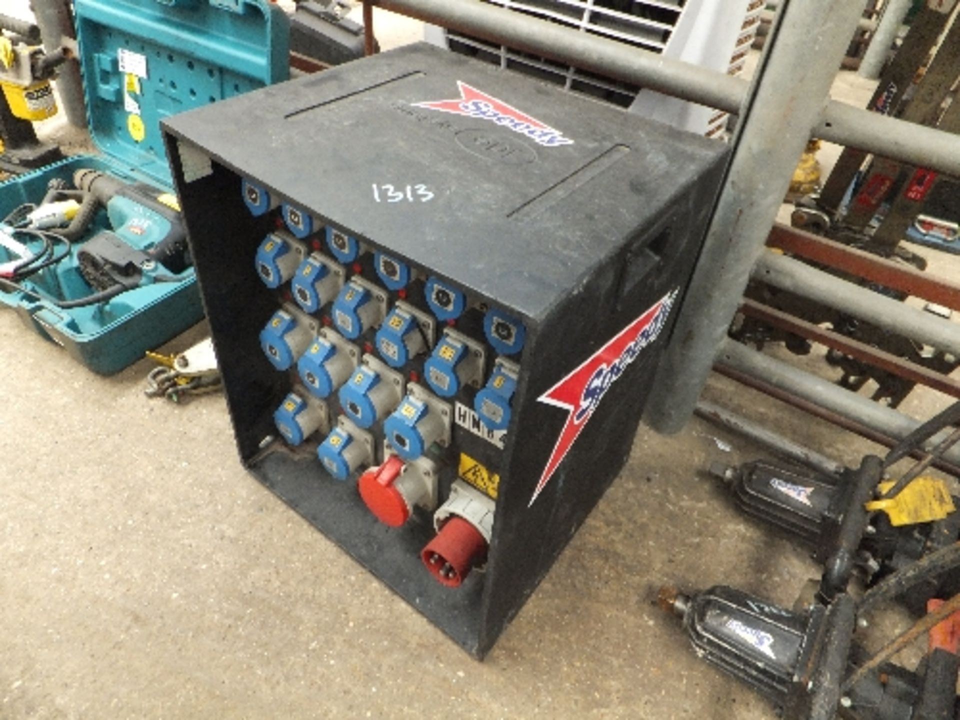 IDE 63 amp distribution box