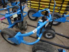 Rough terrain pallet truck