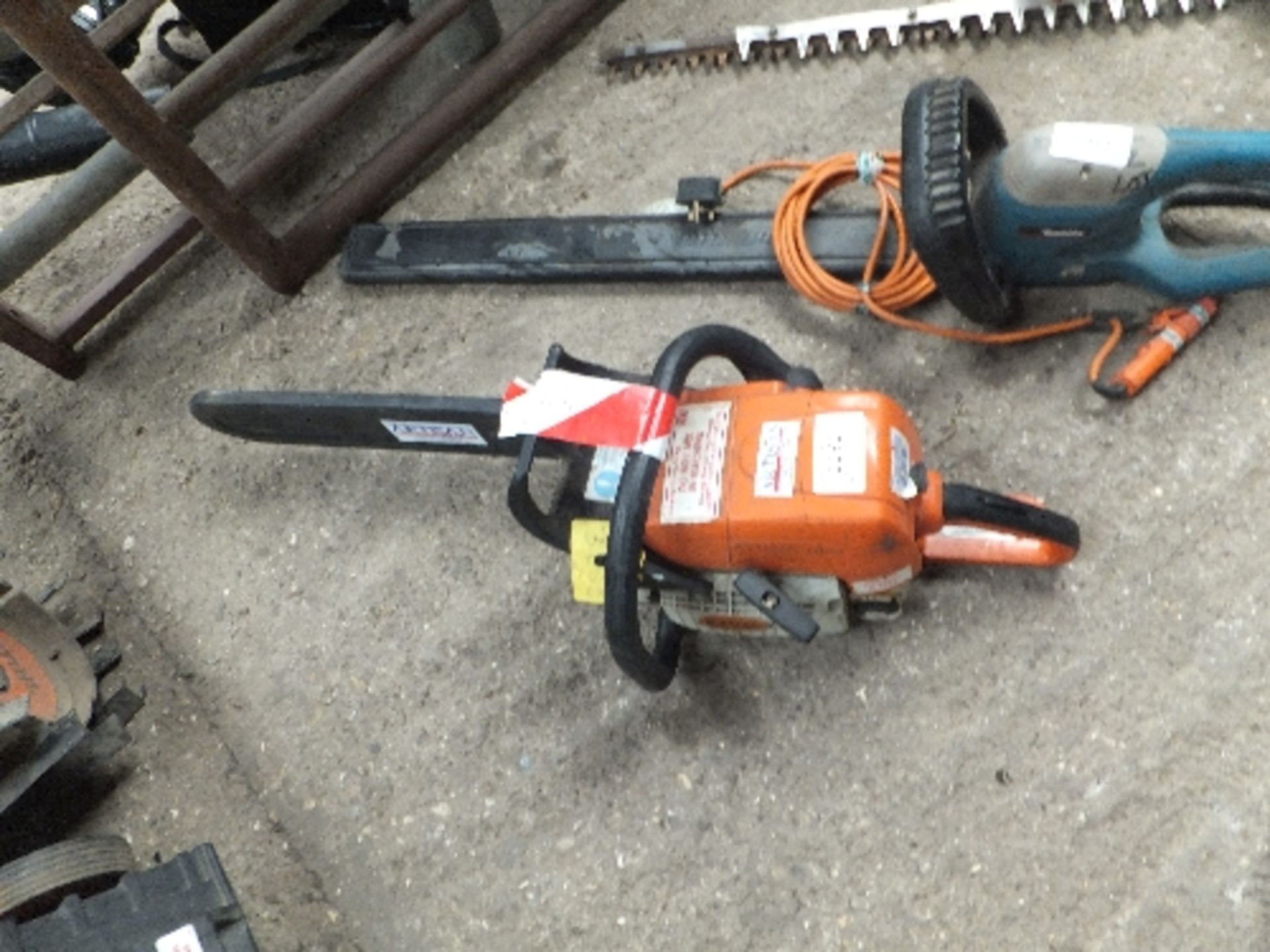 Stihl 3/8 18in chain saw