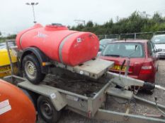 Single axle poly water bowser
