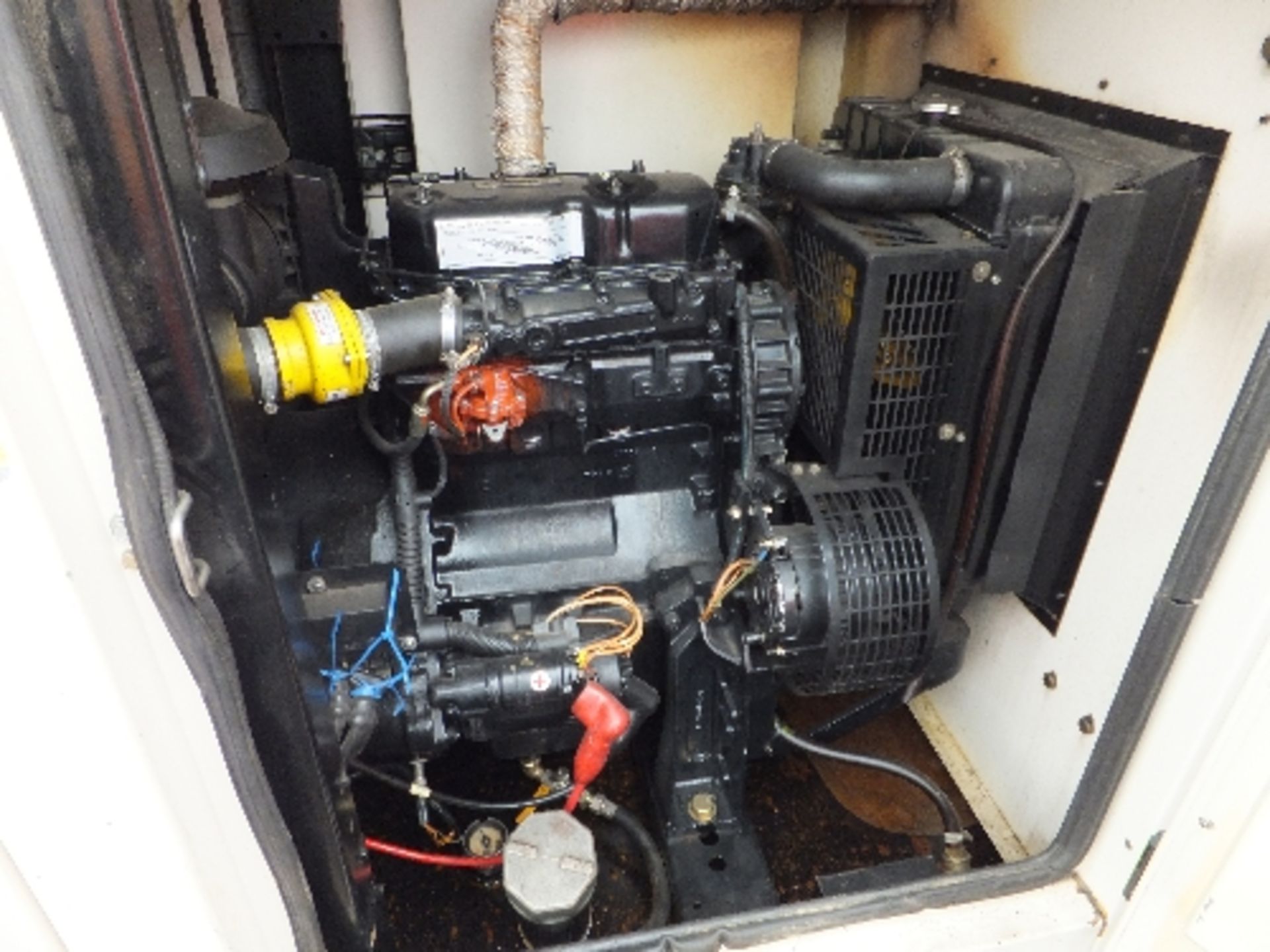 FG Wilson 27kva generator 24002 hrs RMP - Image 4 of 6