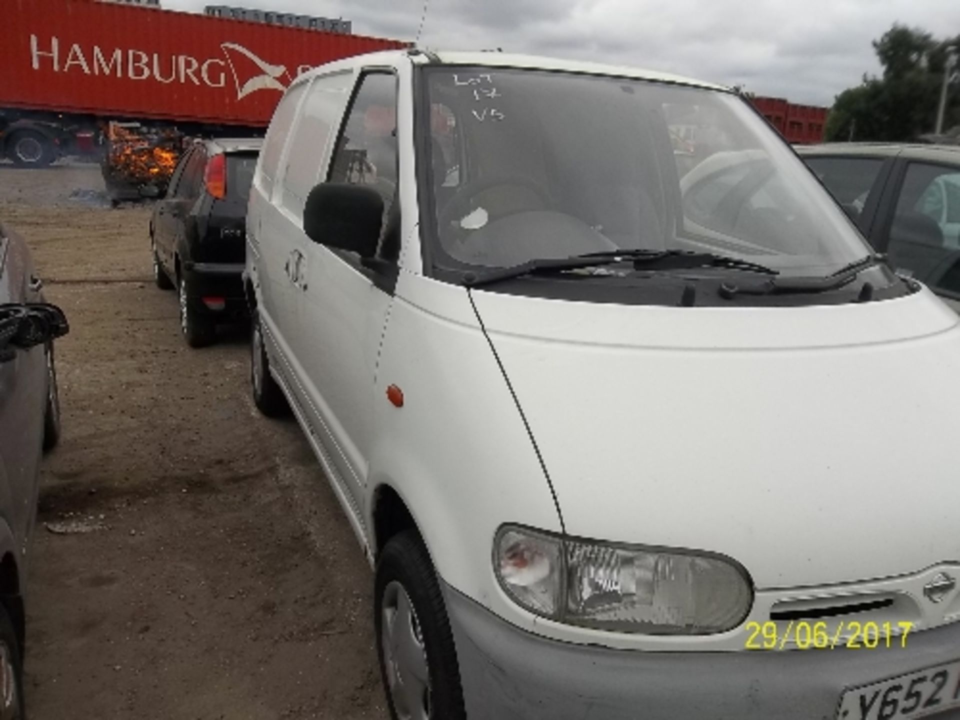 Nissan Vanette Panel van - Y652 KGO Date of registration: 12.04.2001 2300cc, diesel, white