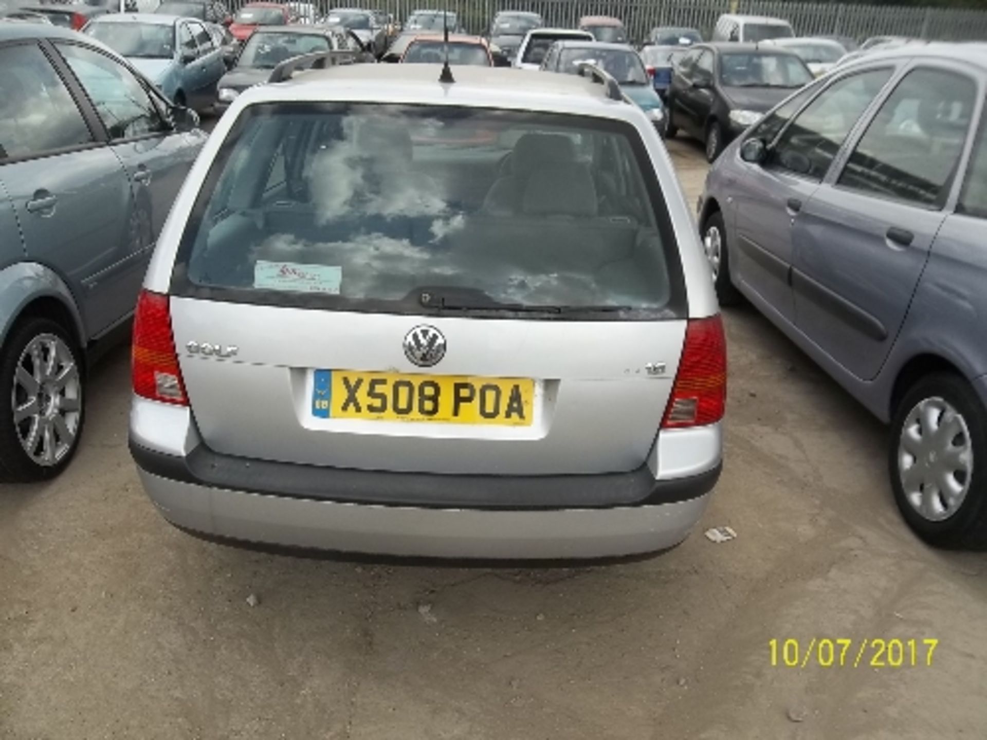 Volkswagen Golf S Estate - X508 POA Date of registration: 11.09.2000 1590cc, petrol, manual, - Image 3 of 4