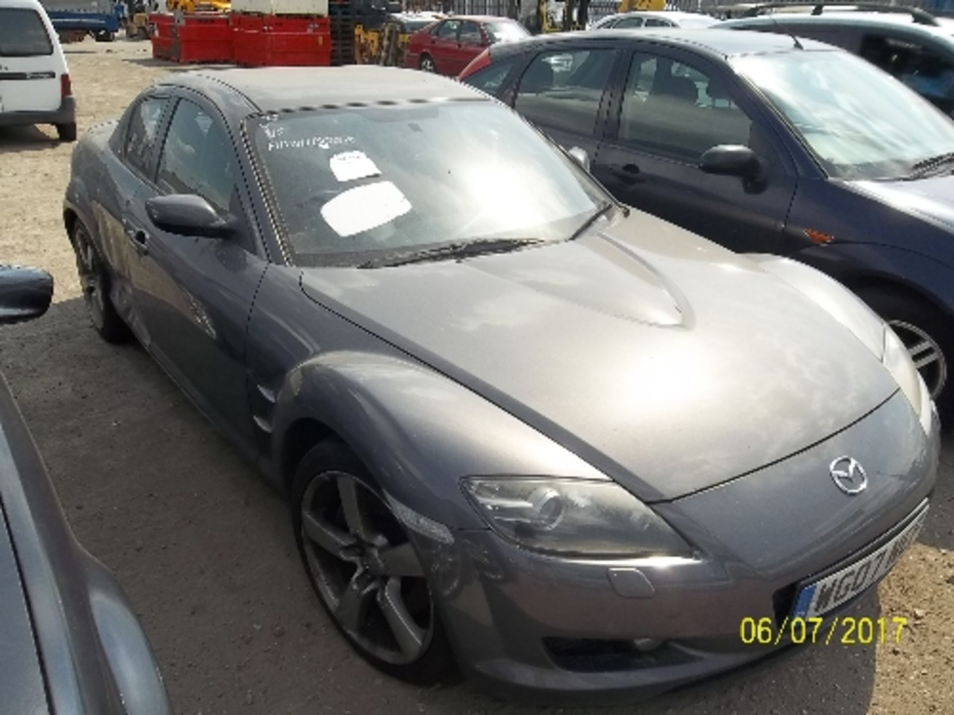 Mazda RX-8 231 PS Coupe - WG07 NEF Date of registration: 31.05.2007 2616cc, petrol, manual, grey - Image 2 of 4