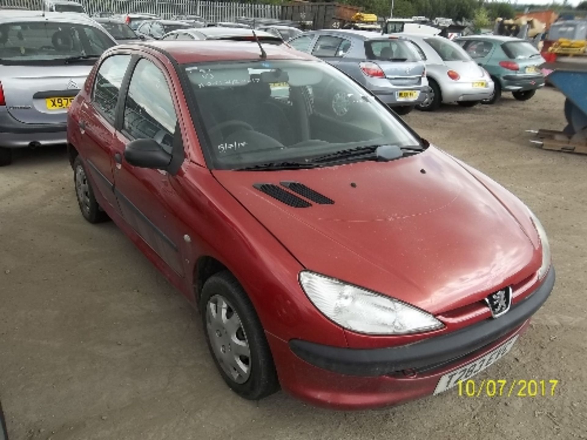 Peugeot 206 LX - T283 EVC Date of registration: 23.07.1999 1360cc, petrol, manual, red Odometer - Image 2 of 4