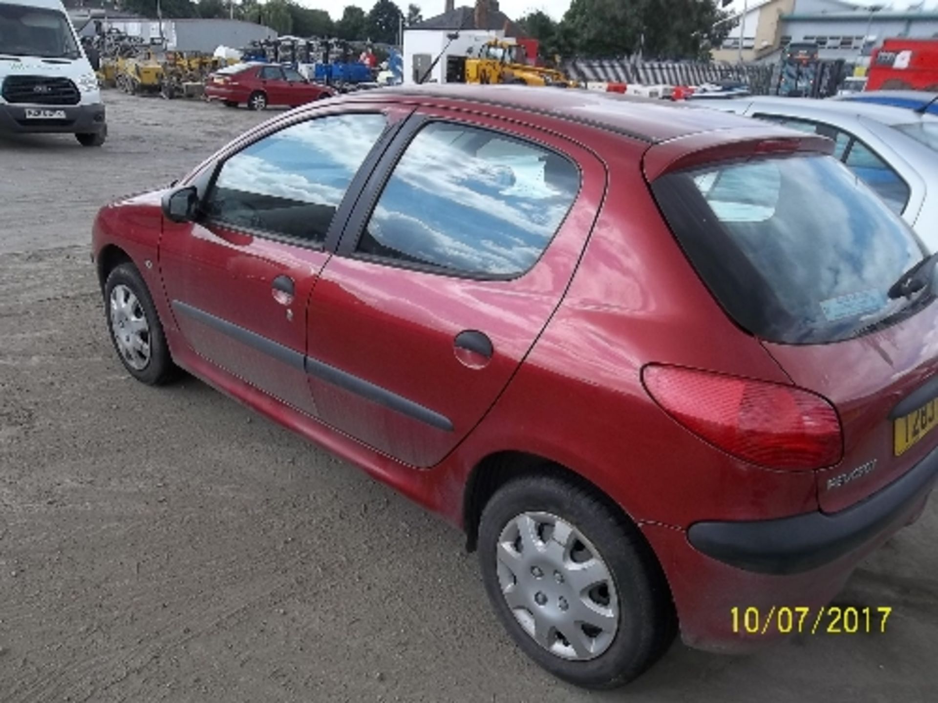 Peugeot 206 LX - T283 EVC Date of registration: 23.07.1999 1360cc, petrol, manual, red Odometer - Image 4 of 4