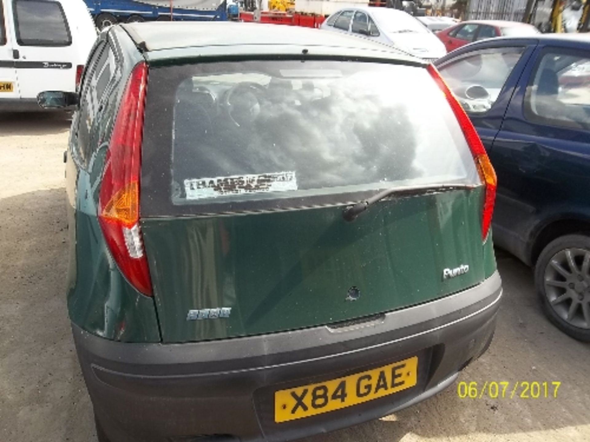 Fiat Punto 1.2 - X84 GAE Date of registration: 22.12.2000 1242cc, petrol, manual, green Odometer - Image 3 of 4