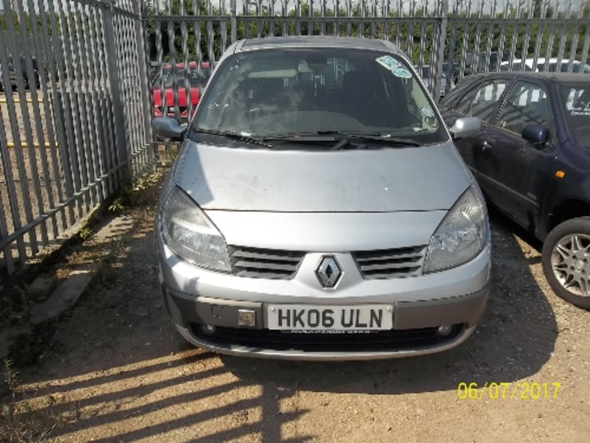 Renault Scenic Dynamique VVT - HK06 ULN Date of registration: 26.06.2006 1998cc, petrol, manual,