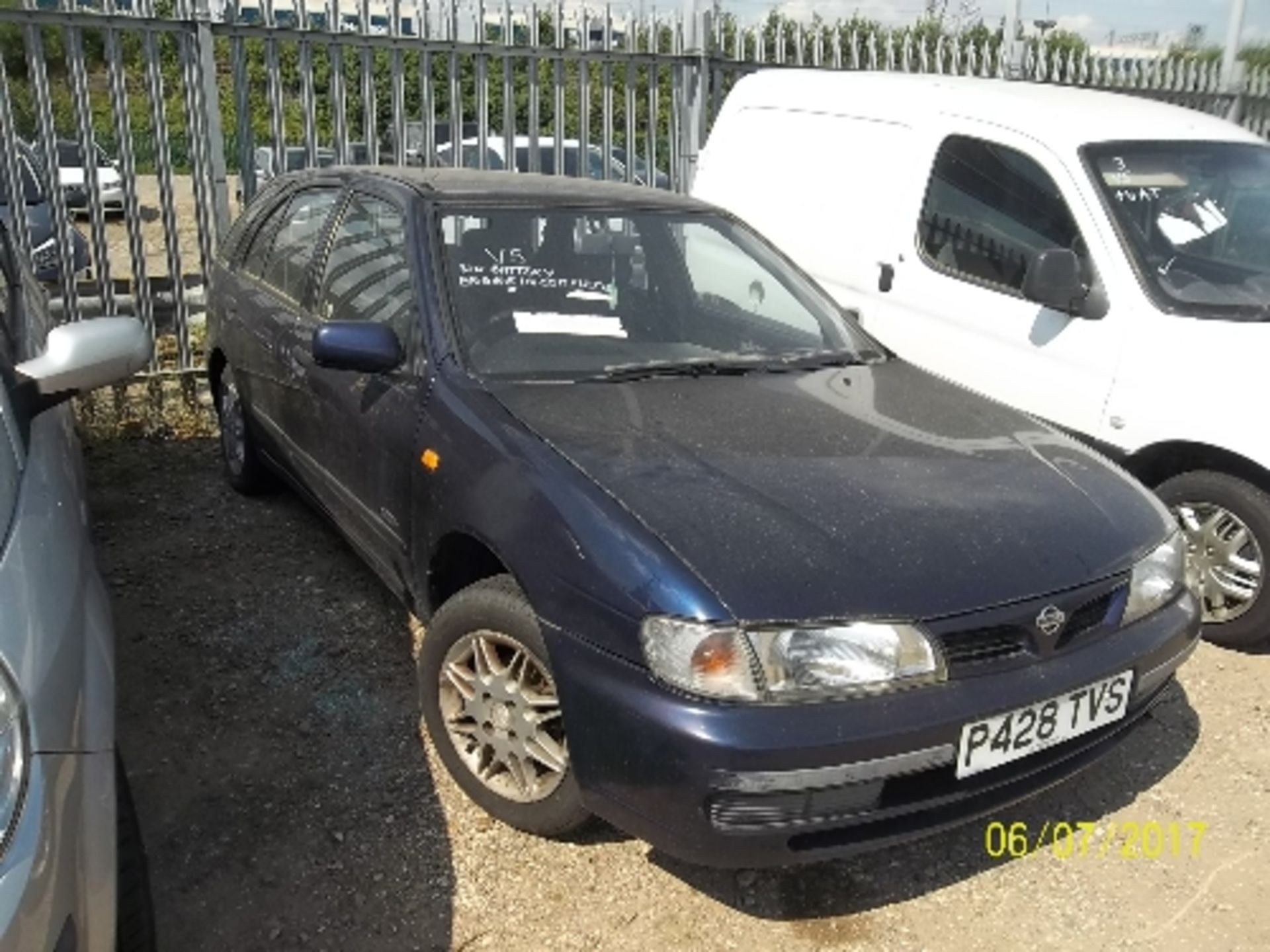 Nissan Almera 1.4 Activ - P428 TVS Date of registration: 29.05.1997 1392cc, petrol, manual, blue - Image 2 of 4