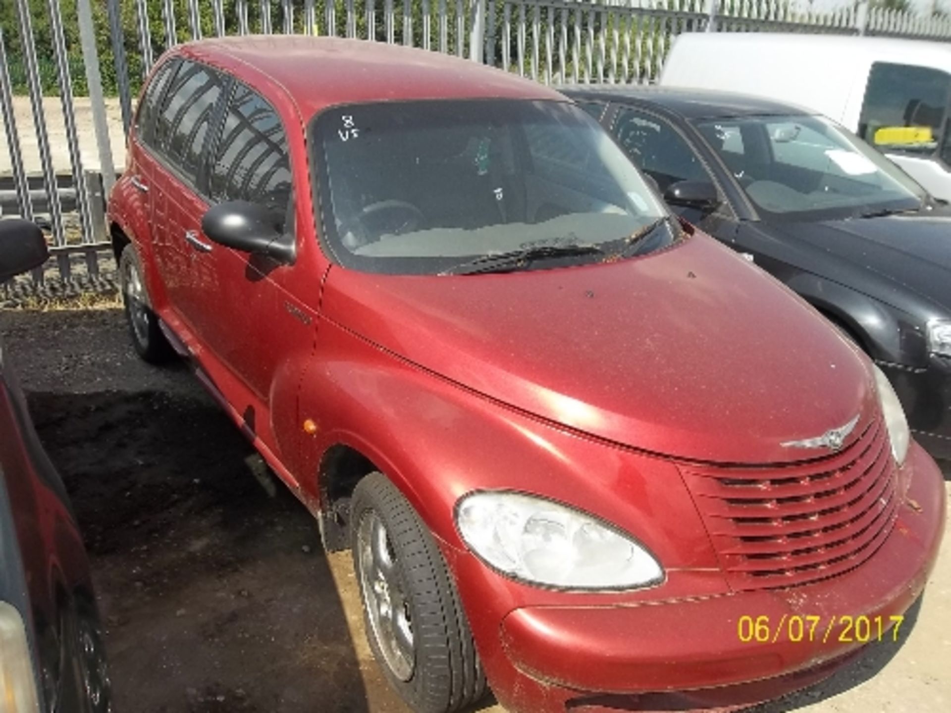 Chrysler PT Cruiser Limited Edition - X391 VGC Date of registration: 02.02.2001 1996cc, petrol, - Image 2 of 4