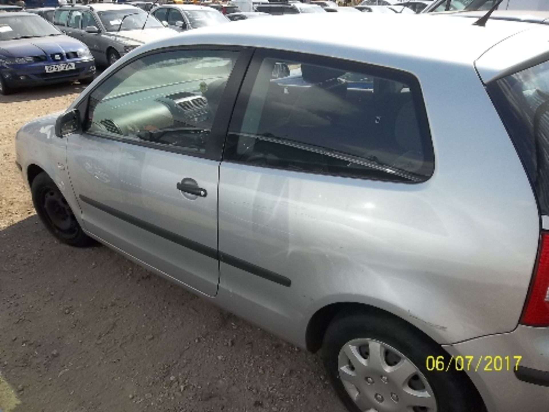 Volkswagen Polo S - CK52 SYF Date of registration: 10.12.2002 1200cc, petrol, manual, silver - Image 4 of 4