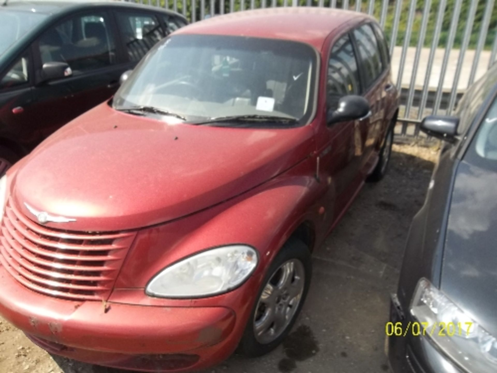 Chrysler PT Cruiser Limited Edition - X391 VGC Date of registration: 02.02.2001 1996cc, petrol, - Image 4 of 4