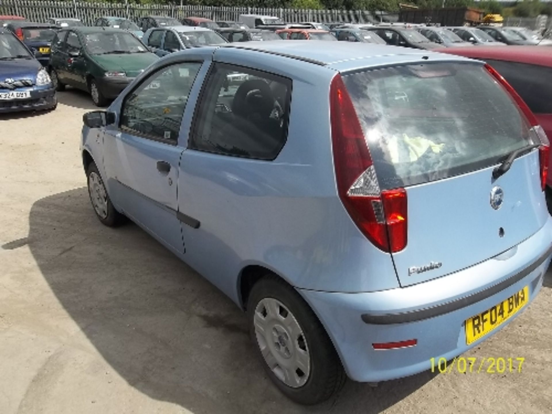 Fiat Punto Active 8V - RF04 BWA Date of registration: 19.05.2004 1242cc, petrol, manual, blue - Image 4 of 4