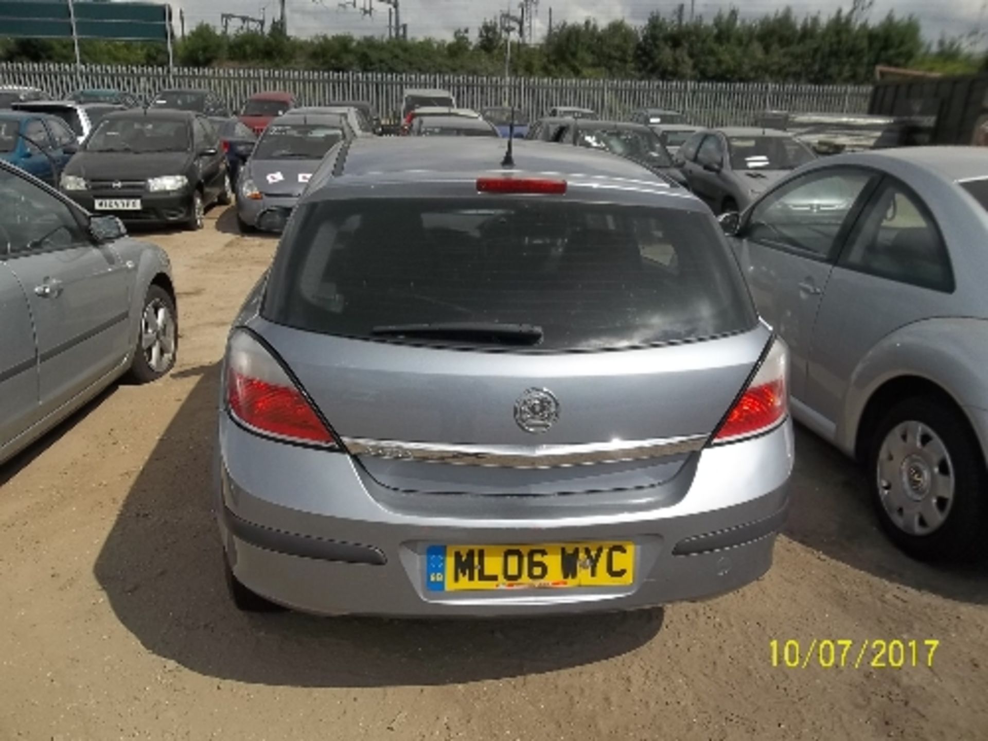 Vauxhall Astra Life Twinport - ML06 WYC Date of registration: 30.06.2006 1598cc, petrol, manual, - Image 3 of 4