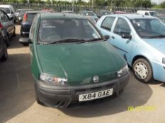 Fiat Punto 1.2 - X84 GAE Date of registration: 22.12.2000 1242cc, petrol, manual, green Odometer