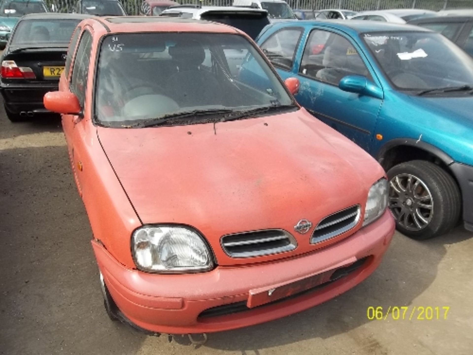 Nissan Micra SI - S899 OEC Date of registration: 29.09.1998 1275cc, petrol, manual, pink Odometer