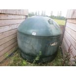 Circular plastic fuel tank