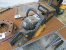 McCulloch Dakota 442 petrol chain saw