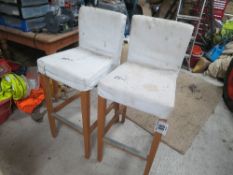 2 stools