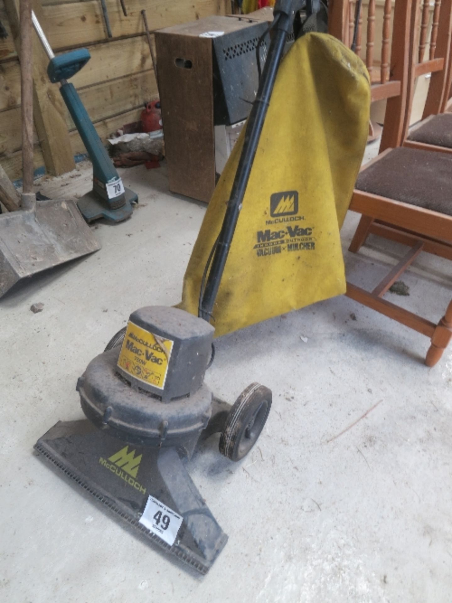 McCulloch mac Vac garden vacuum 240v