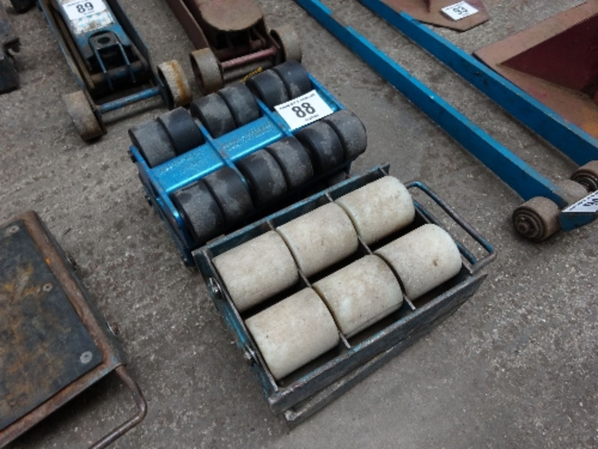 2 pairs of machinery rollers