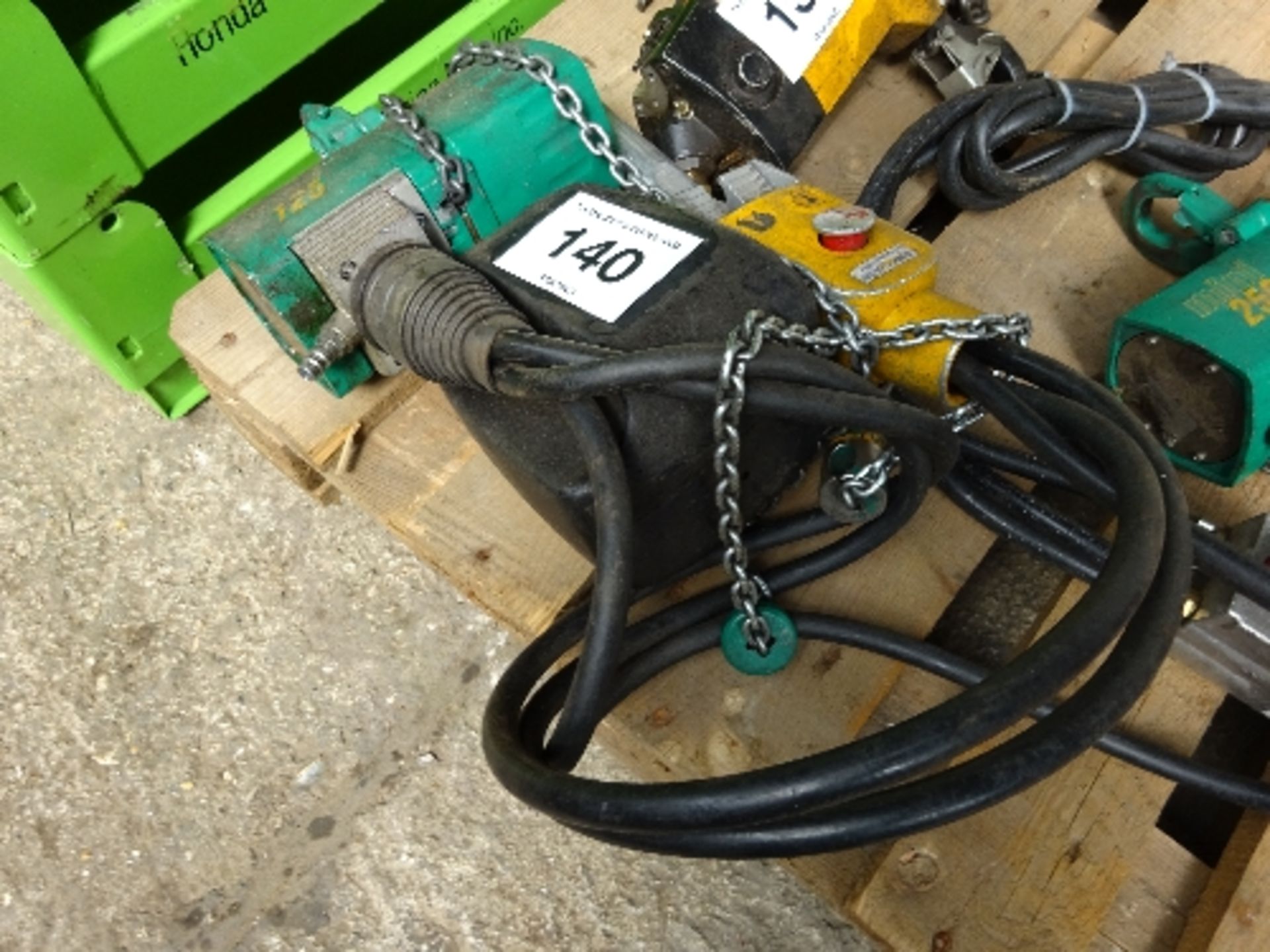 Mini 125 pneumatic chain hoist