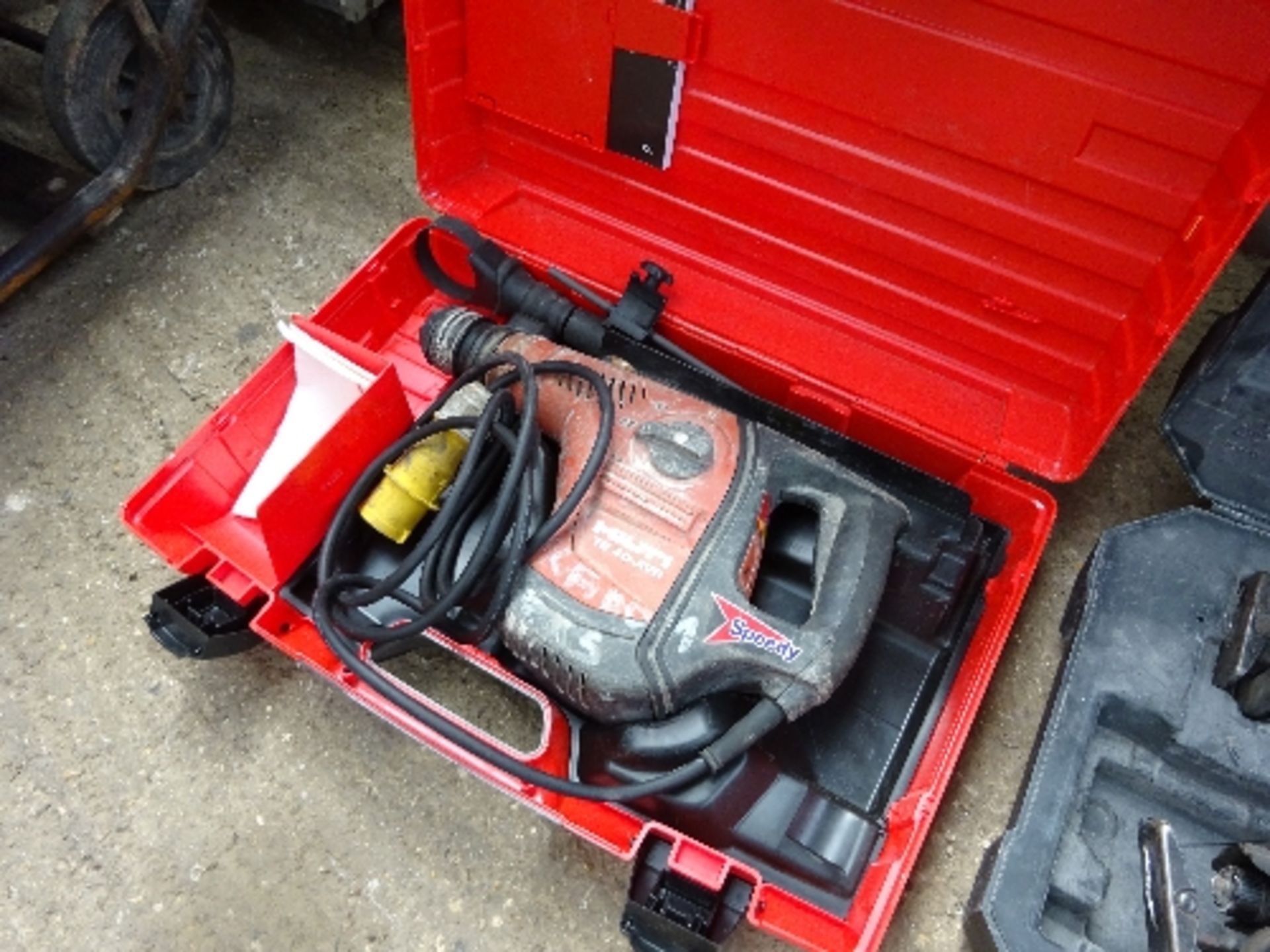 Hilti TE40AVR breaker 110v