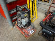 Wacker petrol plate compactor