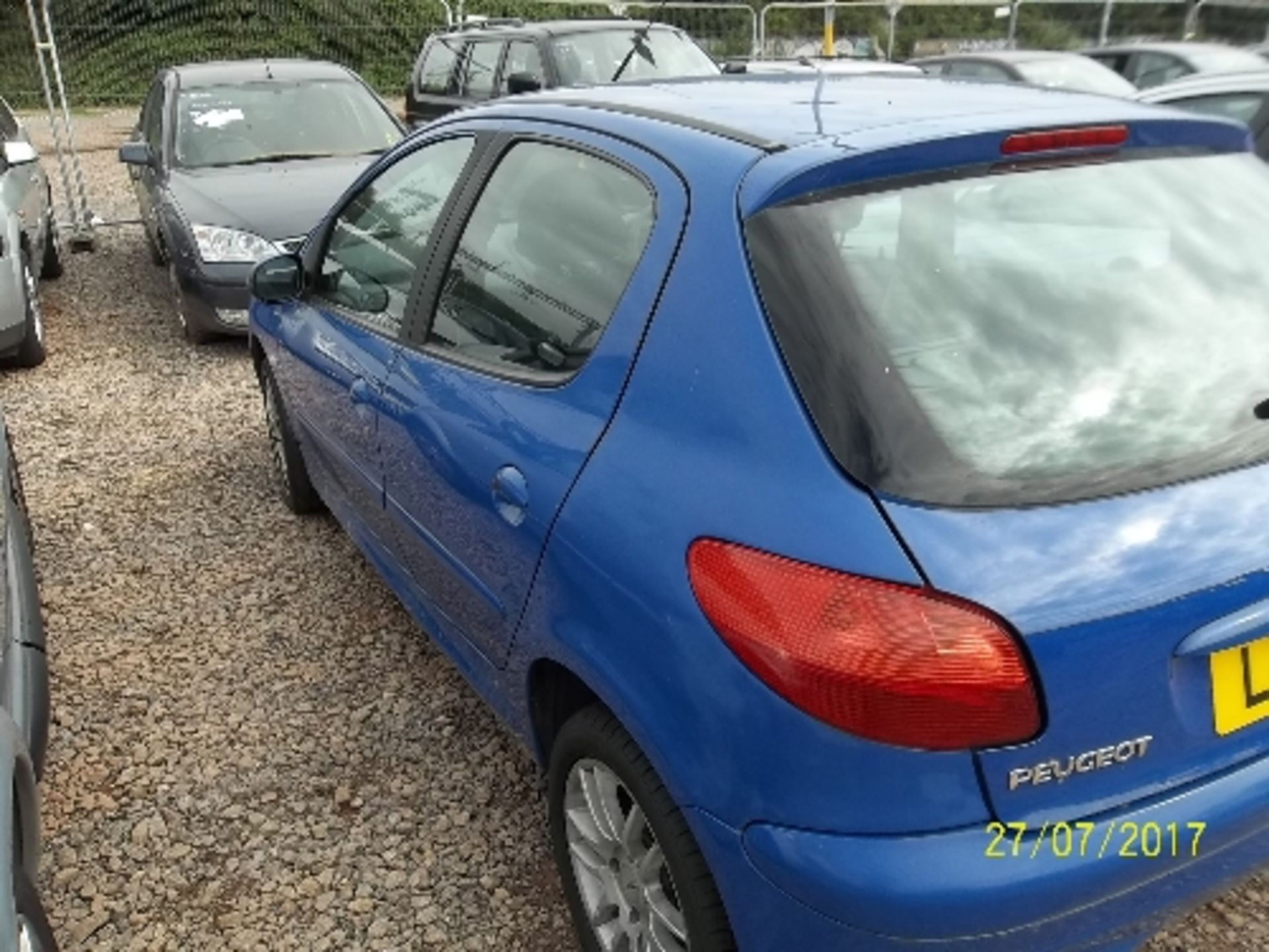 Peugeot 206 Style HDI - LD02 TXH Date of registration: 29.06.2002 1398cc,diesel, manual, blue - Image 4 of 4