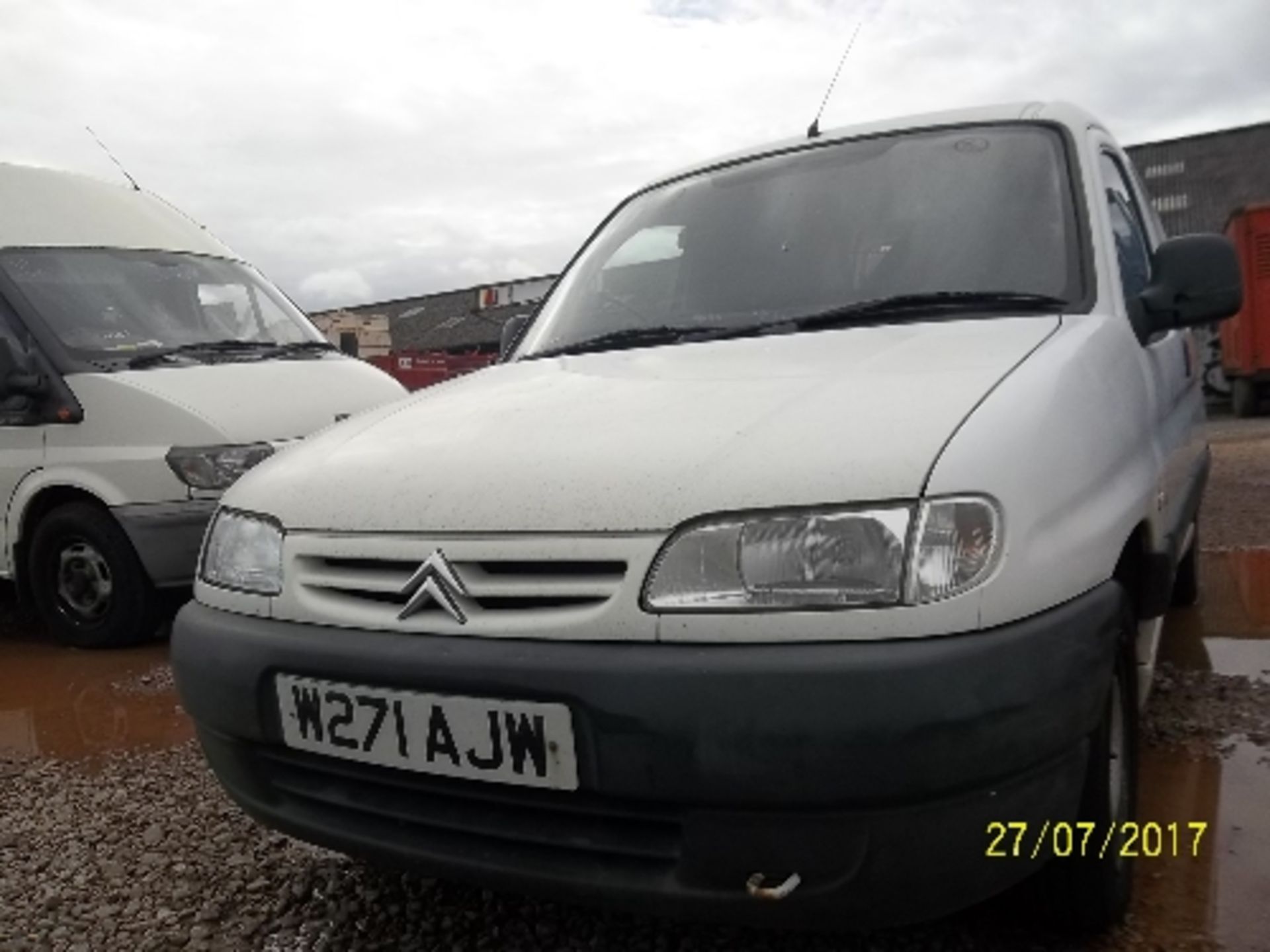 Citroen Berlingo Panel van - W271 AJW Date of registration: 30.03.2000 1868cc, diesel, manual, white - Image 2 of 4