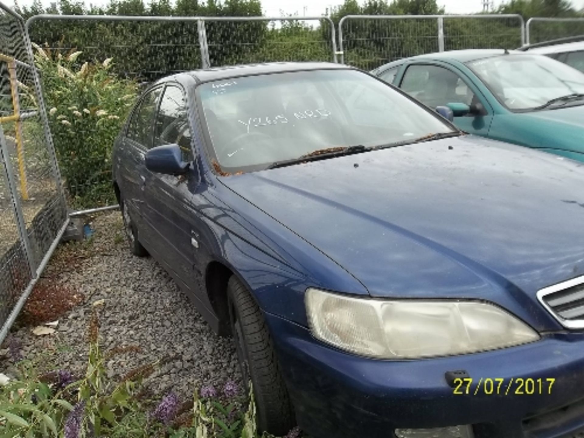 Honda Accord VTEC SE Exec - Y265 NRD Date of registration: 16.05.2001 1997cc, petrol, manual, blue - Image 2 of 4