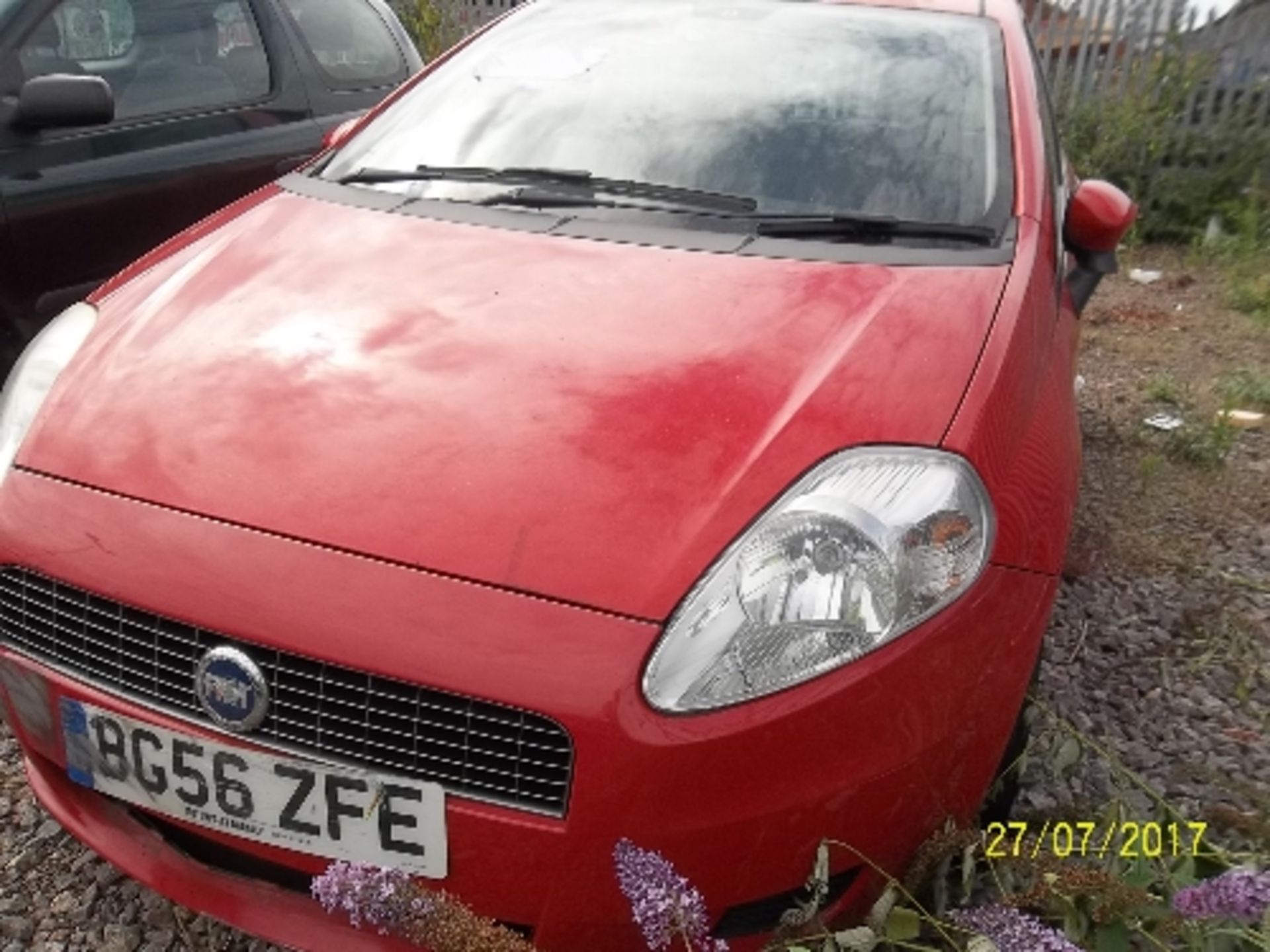 Fiat Grande Punto Dynamic M-J - BG56 ZFE Date of registration: 31.10.2006 1368cc, petrol, manual, - Image 2 of 4