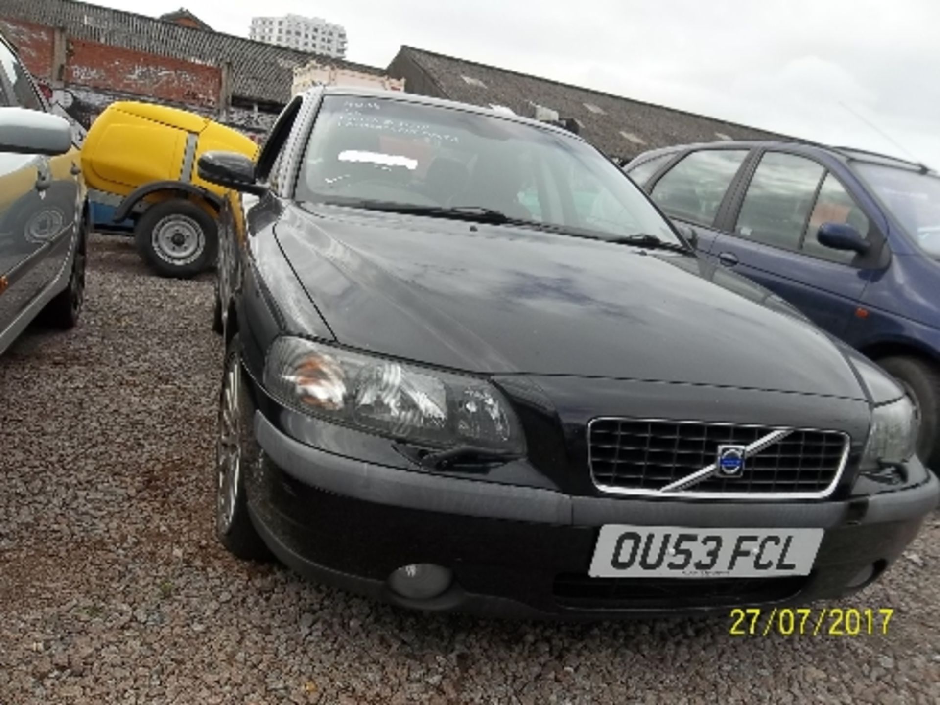 Volvo S60 SE T Geartronic - OU53 FCL Date of registration: 27.10.2003 2521cc, petrol, 5 speed