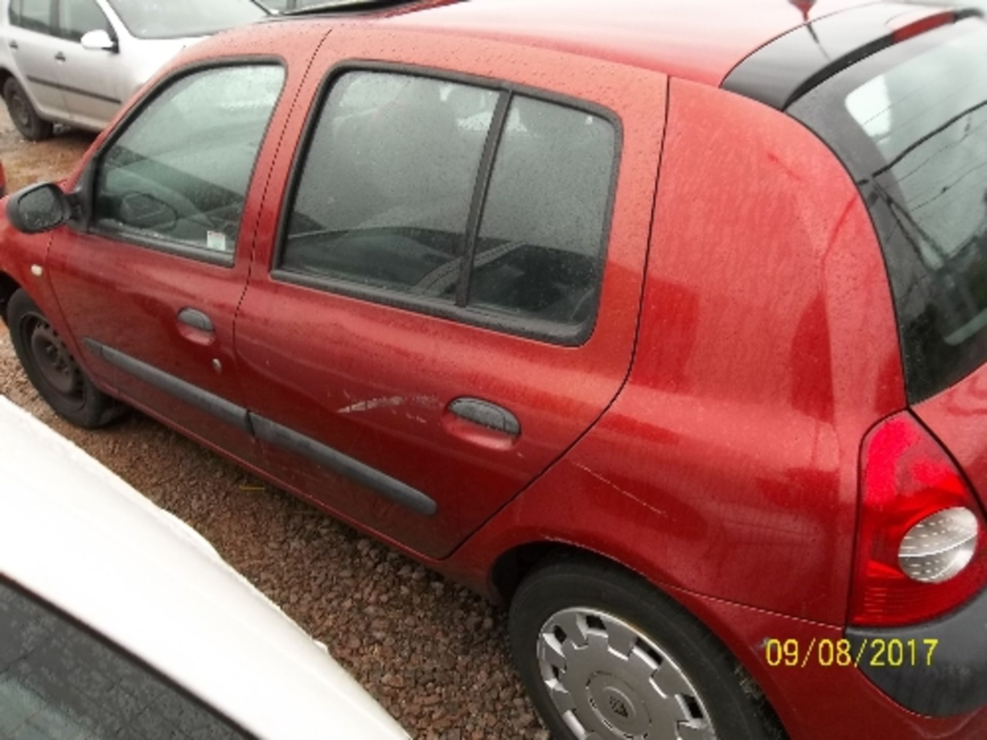 Renault Clio Expression 16V - VO54 GFA Date of registration: 29.09.2004 1390cc, petrol, 4 speed - Image 4 of 4