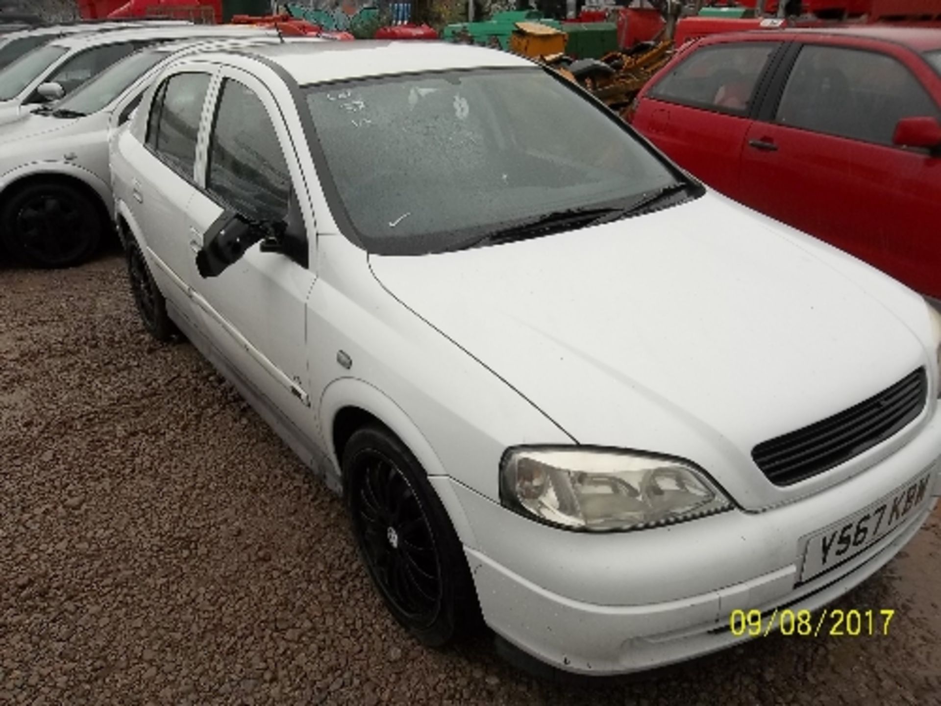 Vauxhall Astra LS DTI 16V ECO - Y567 KBW Date of registration: 19.07.2001 1686cc, diesel, manual, - Image 2 of 4
