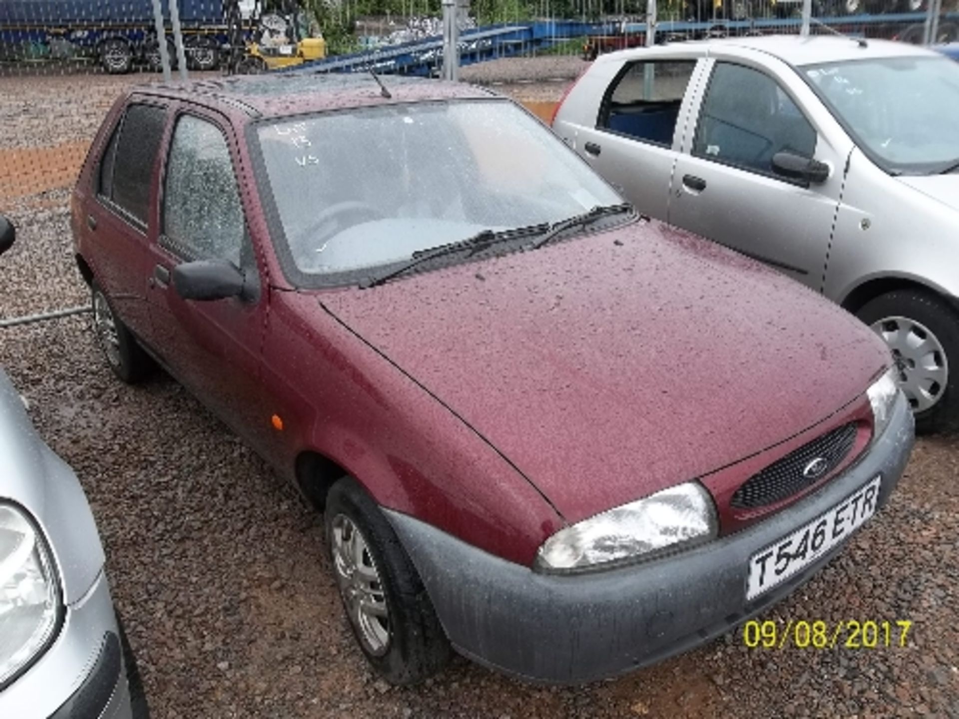Ford Fiesta Finesse - T546 ETR Date of registration: 23.04.1999 1299cc, petrol, manual, red Odometer - Image 2 of 4