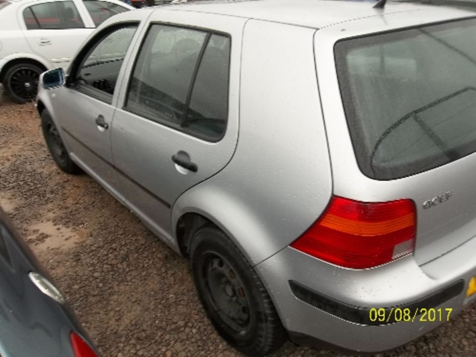 Volkswagen Golf S - Y422 JCD Date of registration: 06.03.2001 1595cc, petrol, 4 speed auto, silver - Image 4 of 4