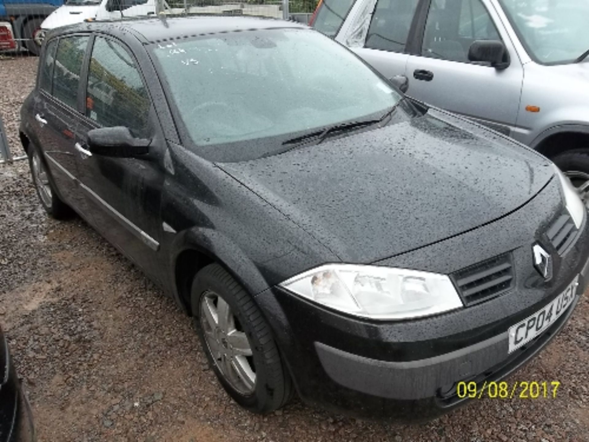 Renault Megane Dynamique DCI - CP04 USX Date of registration: 21.05.2004 1461cc, diesel, manual, - Image 2 of 4