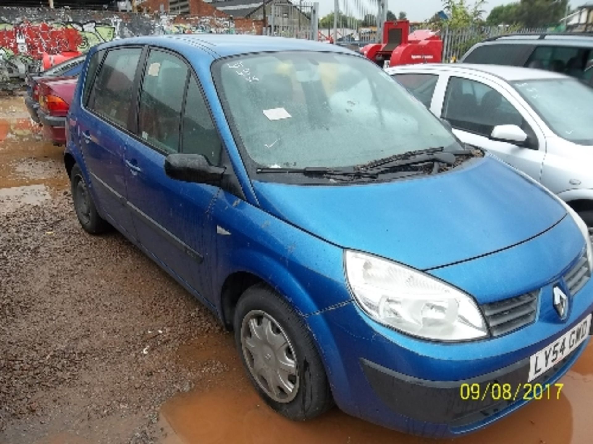 Renault Megane Rush DCI 100 - LY54 GWD Date of registration: 04.01.2005 1461cc, diesel, manual, blue - Image 2 of 4