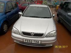 Vauxhall Astra Envoy 8V - FE52 TXA Date of registration: 01.11.2002 1598cc, petrol, 4 speed auto,