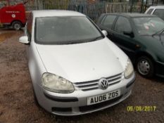 Volkswagen Golf TDI S - AU06 ZDS Date of registration: 03.03.2006 1896cc, diesel, manual, silver