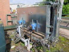 Unused plastic pallet washer