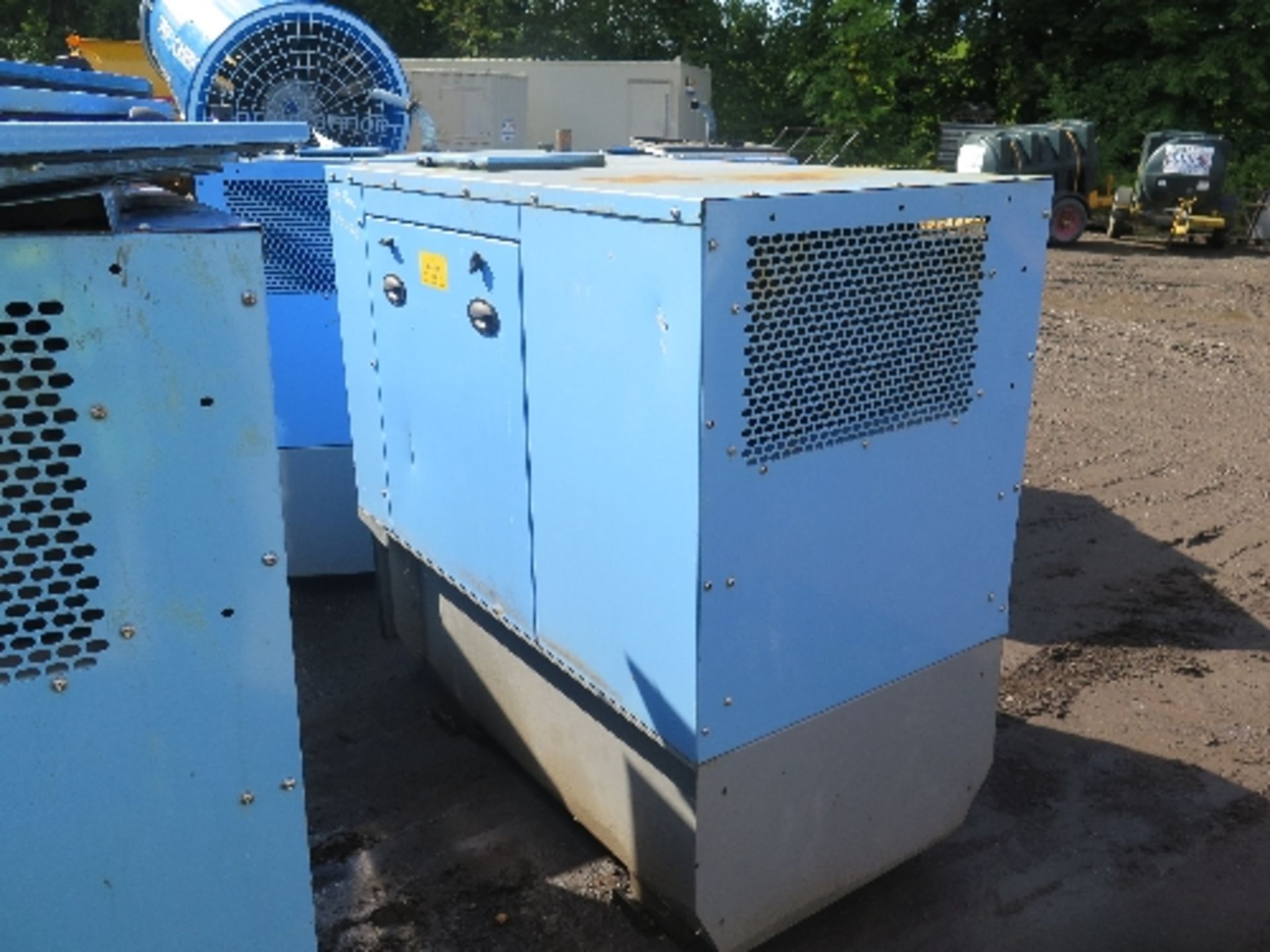Sutton 11kva generator, s/n 13500-1