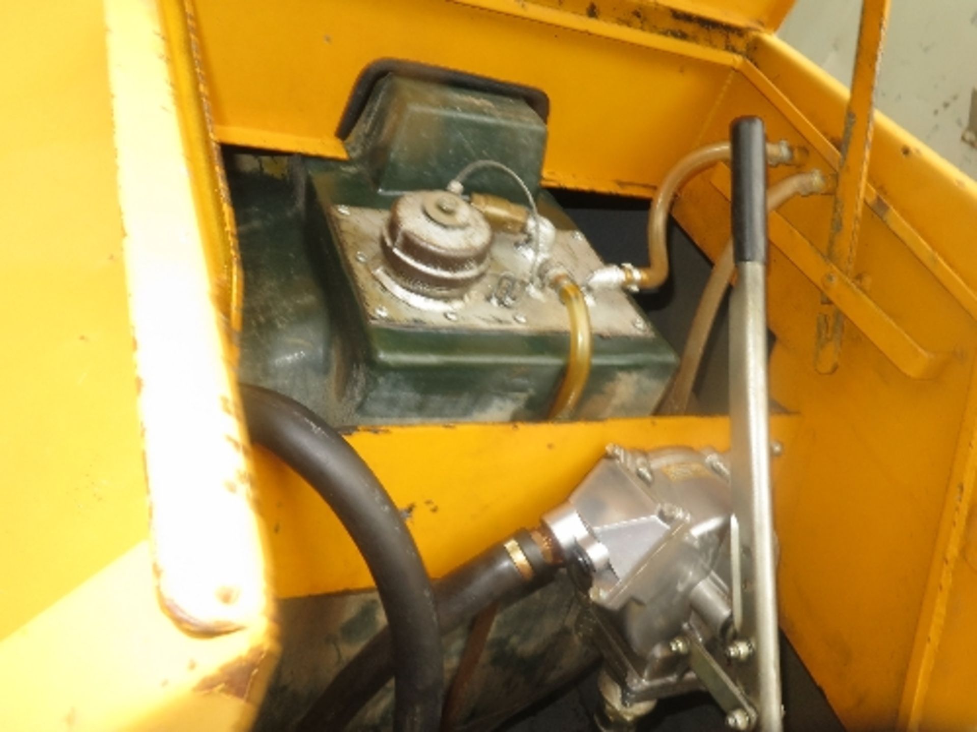 300 gallon bunded fuel tank c/w manual pump, 17465 - Image 2 of 2