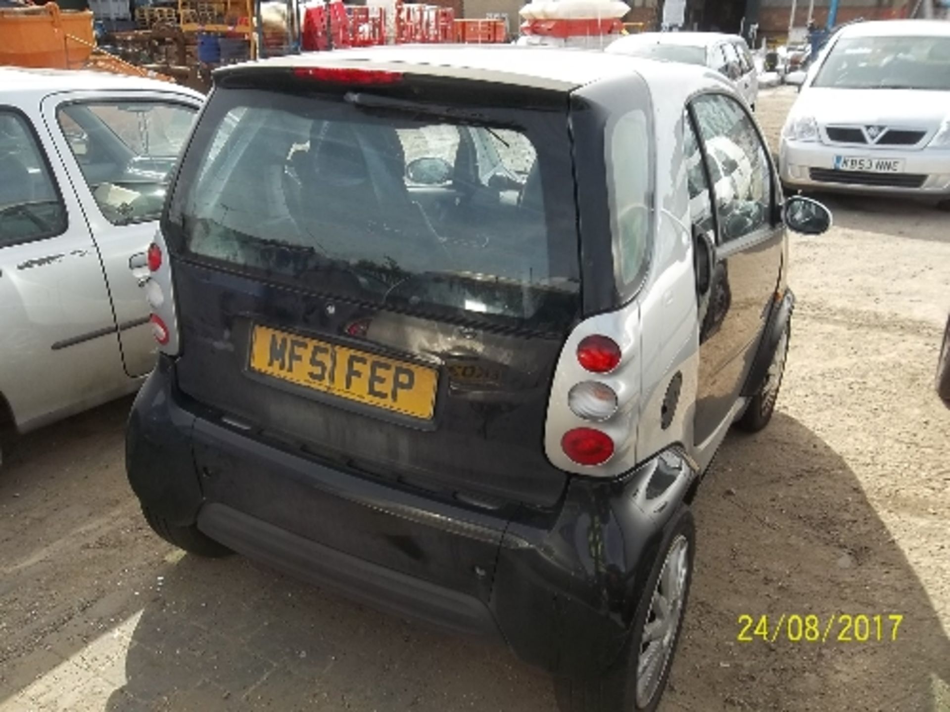 Smart City Passion 50 - MF51 FEP Date of registration: 29.11.2001 599cc, petrol, 6 speed auto, - Image 3 of 4