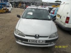 Peugeot 106 XR Quiksilver - X966 GJH Date of registration: 30.01.2001 1360cc, petrol, manual, silver