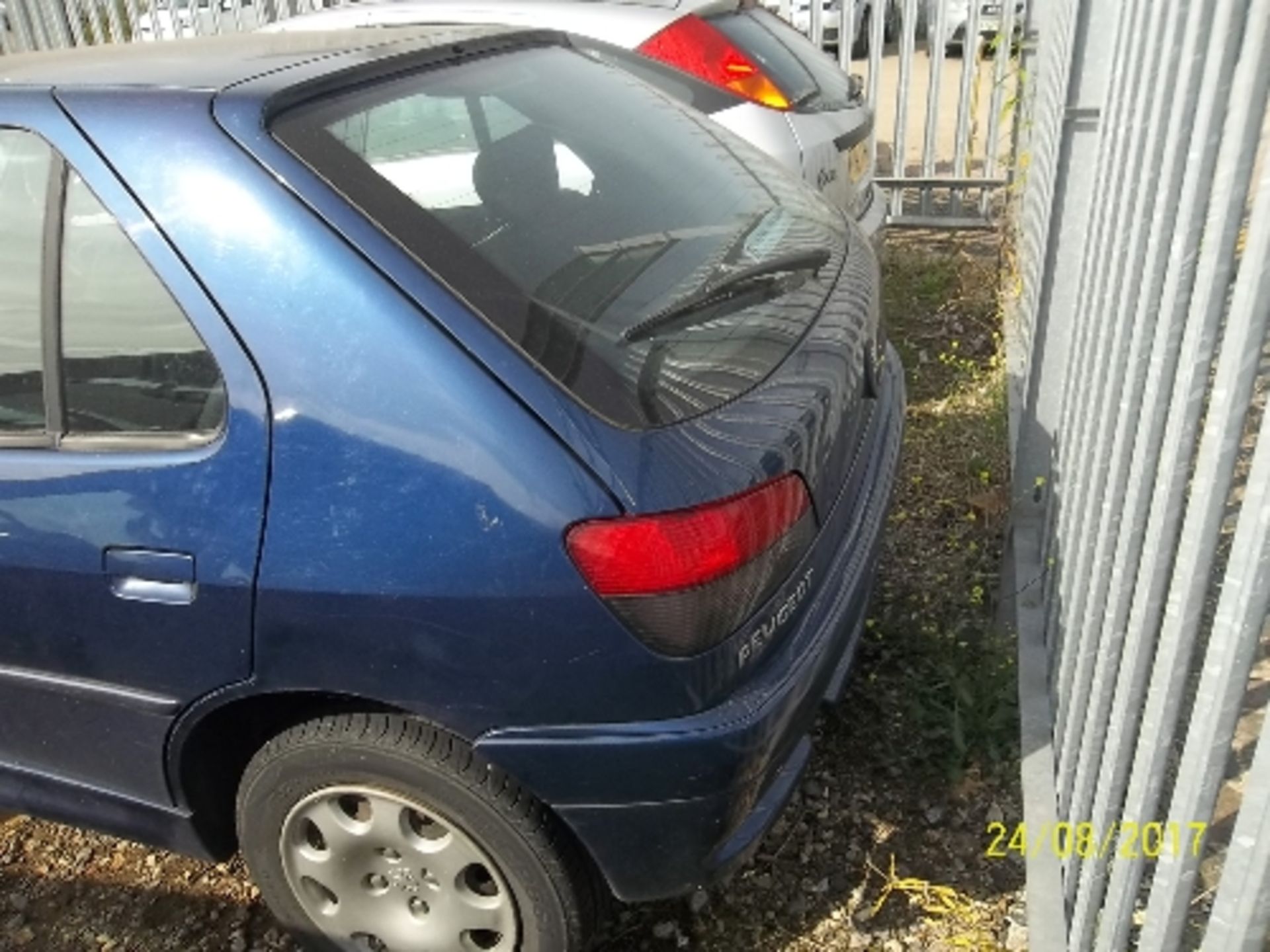 Peugeot 306 Meridian - W543 UKE Date of registration: 01.03.2000 1360cc, petrol, manual, blue - Image 3 of 4